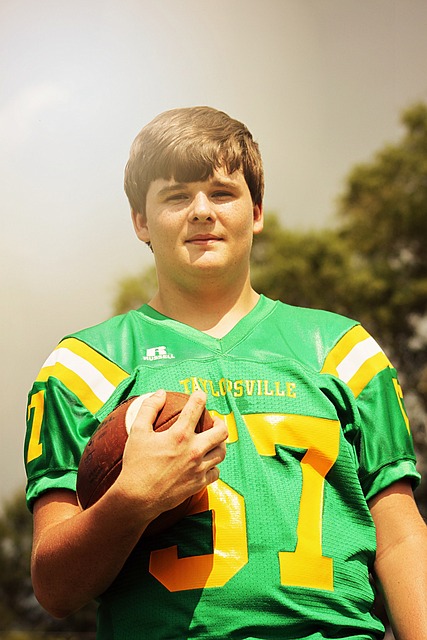 西部联有较 西部联有较